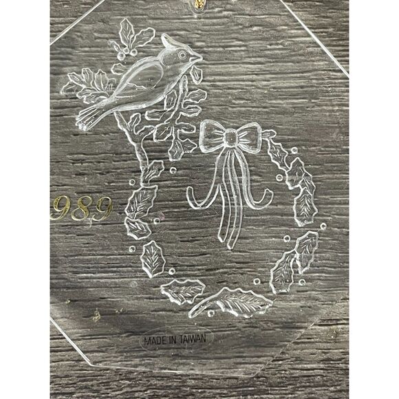 Set of 4 Clear Acrylic Christmas Ornaments Angel Finial Bulb Vintage 1989 - Picture 13 of 13